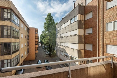 Apartamento T3 para Venda em Castêlo da Maia