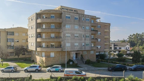 Apartamento T3 para Venda em Castêlo da Maia
