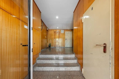 Apartamento T3 para Venda em Castêlo da Maia