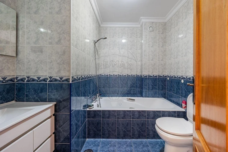 Apartamento T3 para Venda em Castêlo da Maia Foto 10