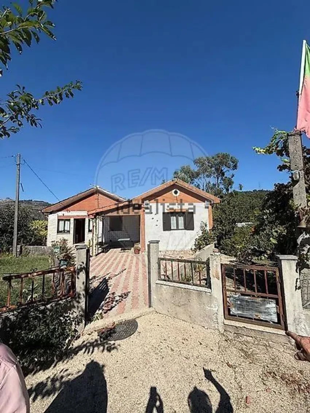 Moradia T3 para Venda em Calvos e Frades Foto 4