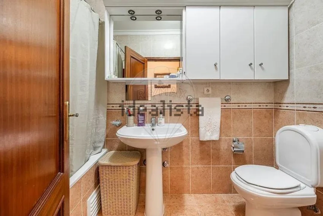 Apartamento T2 para Venda em Cristelos, Boim e Ordem Foto 11