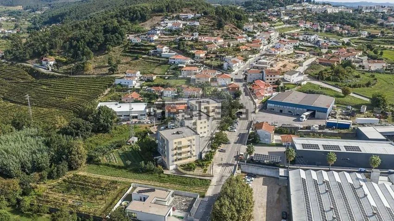 Apartamento T2 para Venda em Cristelos, Boim e Ordem Foto 19