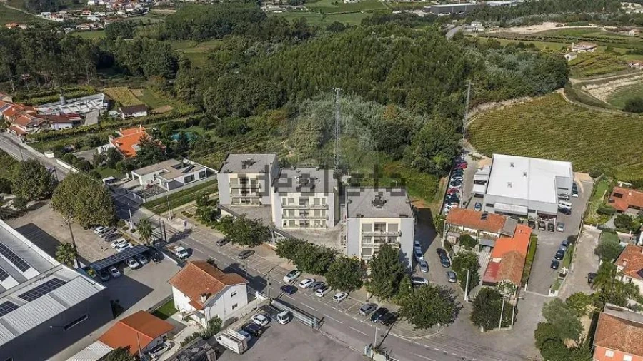 Apartamento T2 para Venda em Cristelos, Boim e Ordem Foto 22