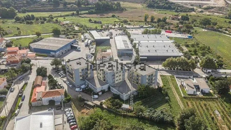 Apartamento T2 para Venda em Cristelos, Boim e Ordem Foto 23