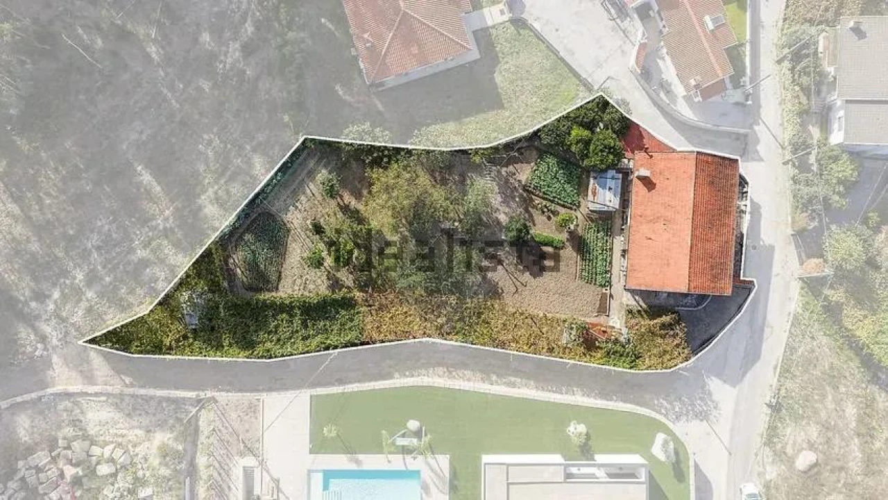 Moradia T4 para Venda em Cernadelo e Lousada (São Miguel e Santa Margarida) Foto 24