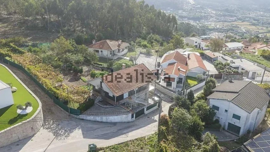 Moradia T4 para Venda em Cernadelo e Lousada (São Miguel e Santa Margarida) Foto 28