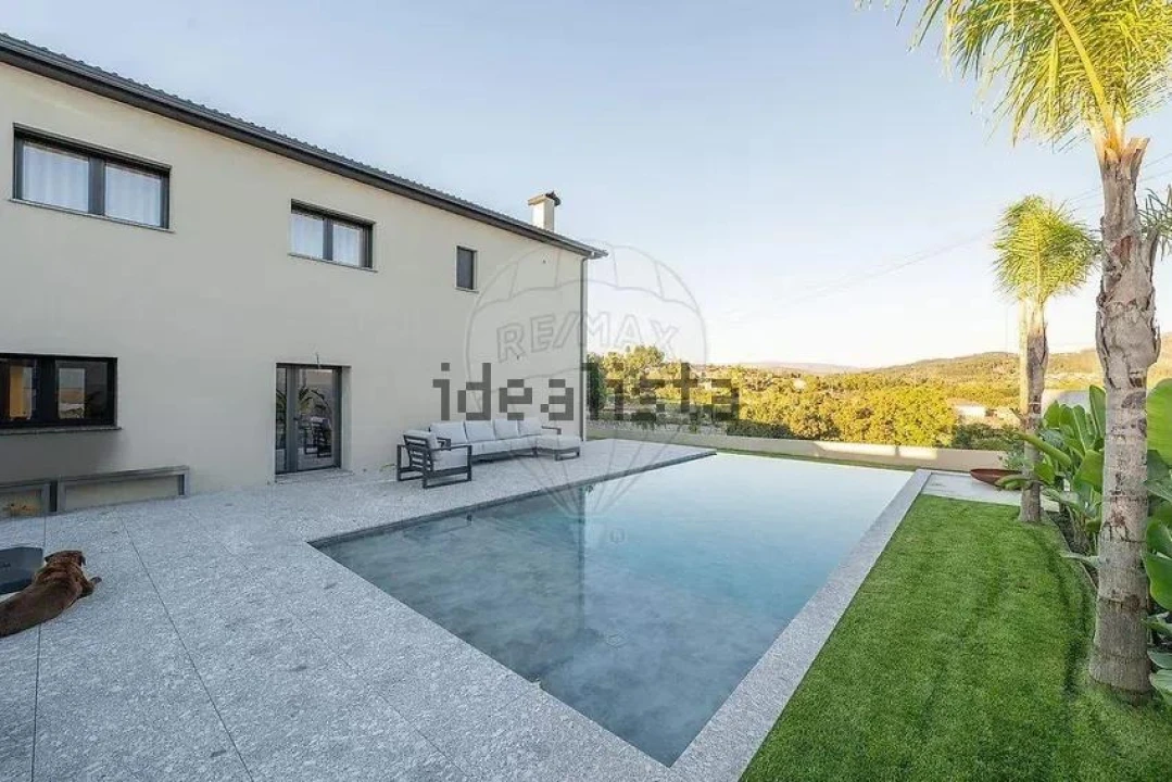 Moradia T3 para Venda em Taide Foto 35