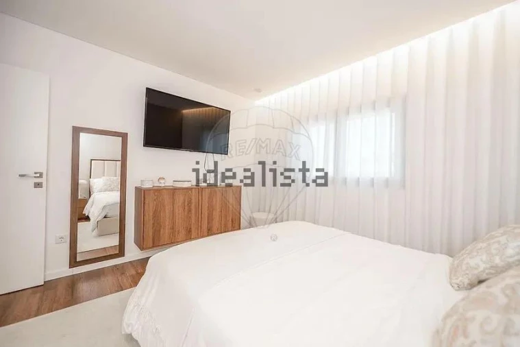 Moradia T3 para Venda em Taide Foto 17