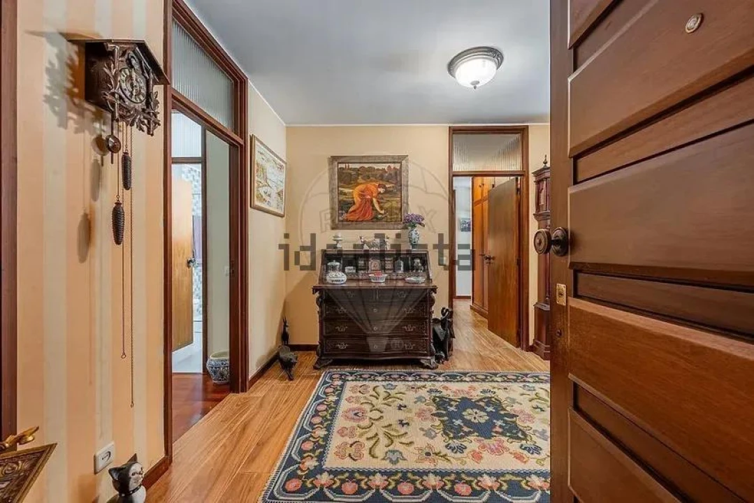 Apartamento T3 para Venda em Cedofeita, Santo Ildefonso, Sé, Miragaia, São Nicolau e Vitória Foto 2
