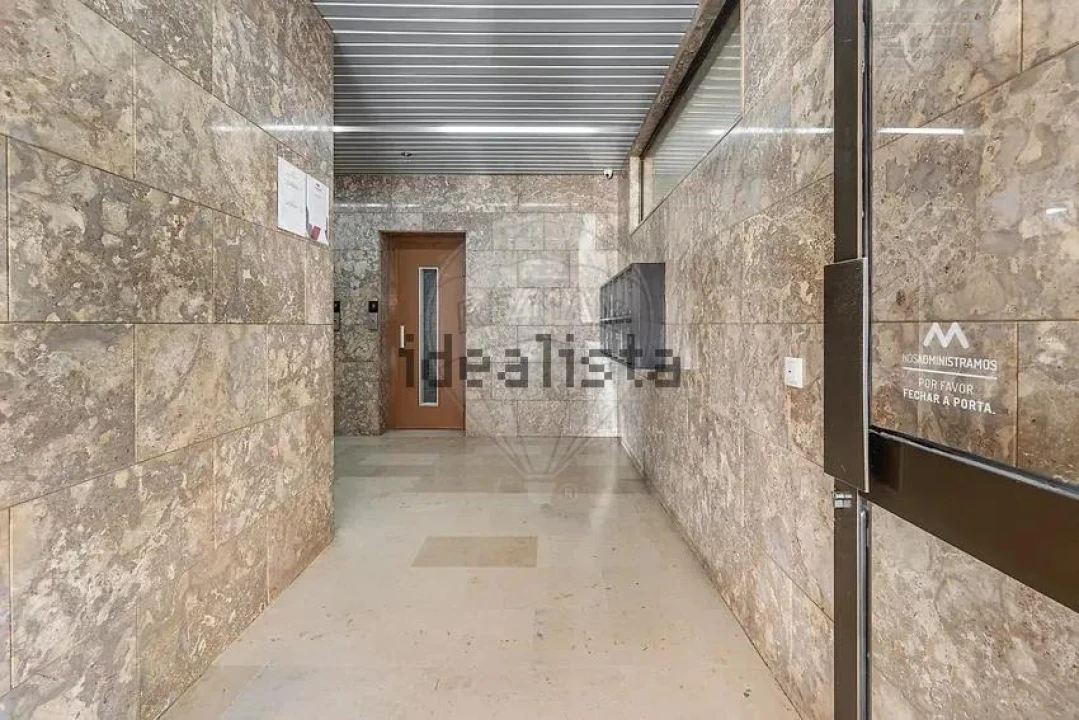 Apartamento T3 para Venda em Cedofeita, Santo Ildefonso, Sé, Miragaia, São Nicolau e Vitória Foto 21