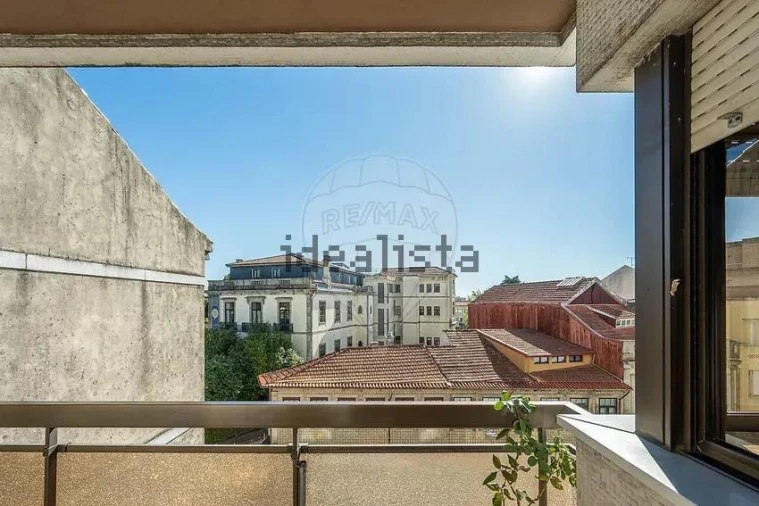 Apartamento T3 para Venda em Cedofeita, Santo Ildefonso, Sé, Miragaia, São Nicolau e Vitória Foto 6