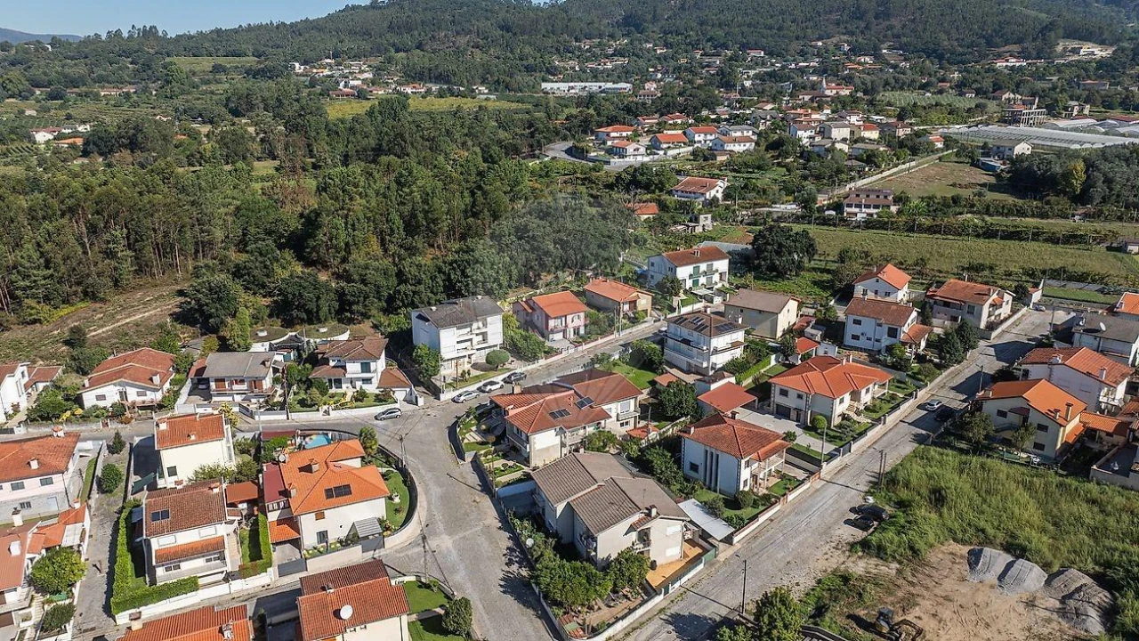 Moradia T3 para Venda em Ferreiros, Prozelo e Besteiros Foto 9