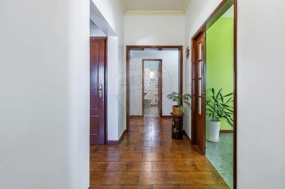 Moradia T3 para Venda em Ferreiros, Prozelo e Besteiros