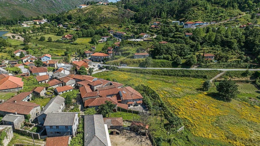 Moradia T4 para Venda em Covide Foto 15