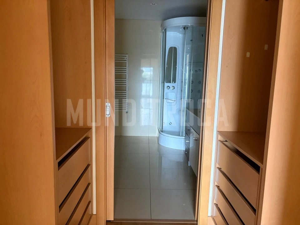 Apartamento T3 para Arrendamento em Nogueira, Fraião e Lamaçães Foto 10