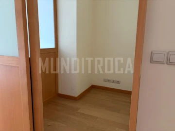 Apartamento T3 para Arrendamento em Nogueira, Fraião e Lamaçães