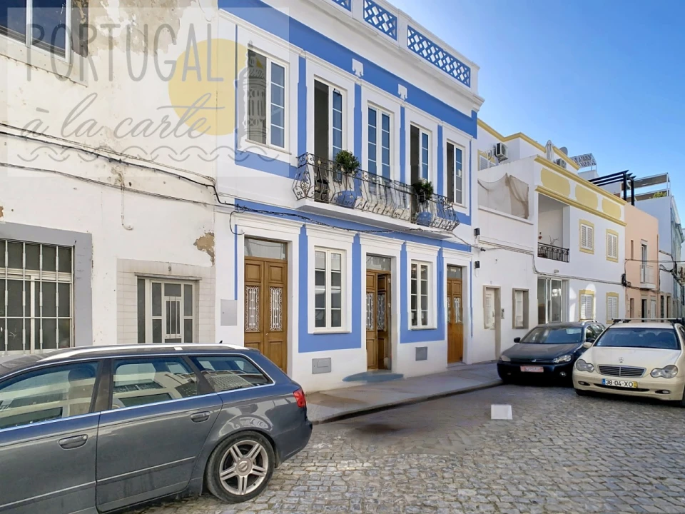 Moradia T4 para Venda em Olhão Foto 1