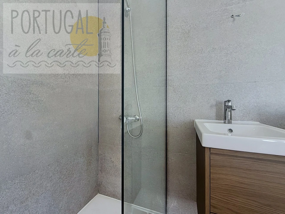 Moradia T4 para Venda em Olhão Foto 21