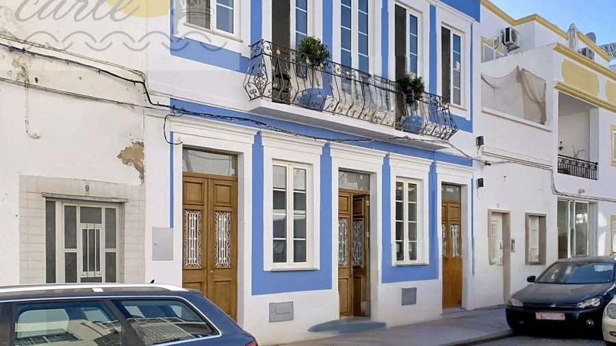 Moradia T4 para Venda em Olhão