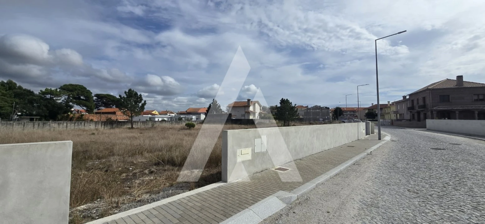 Terreno para Venda em Apúlia e Fão Foto 11