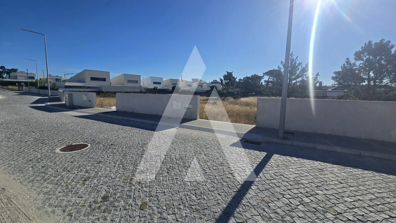 Terreno para Venda em Apúlia e Fão Foto 4