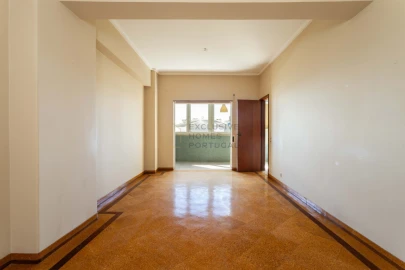 Apartamento T4 para Venda em Almada, Cova da Piedade, Pragal e Cacilhas