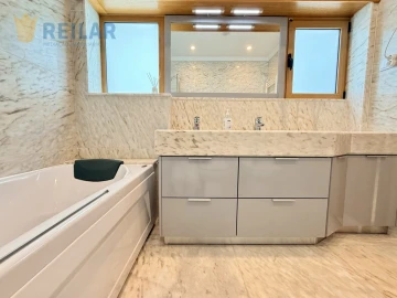Apartamento T3 para Venda em Póvoa de Santa Iria e Forte da Casa