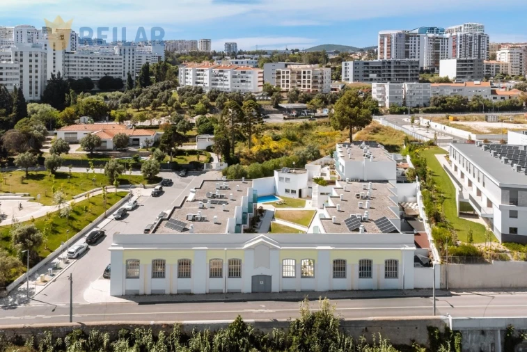 Apartamento T3 para Venda em Póvoa de Santa Iria e Forte da Casa Foto 78