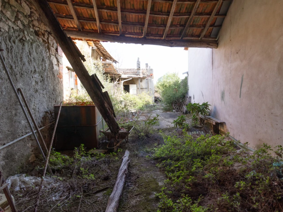 Moradia T3 para Venda em Portunhos e Outil Foto 15