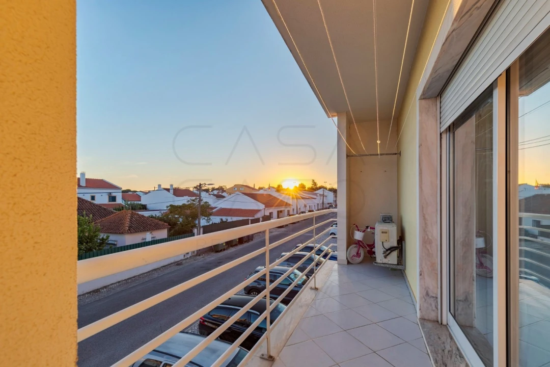 Apartamento T4 para Venda em Pinhal Novo Foto 25