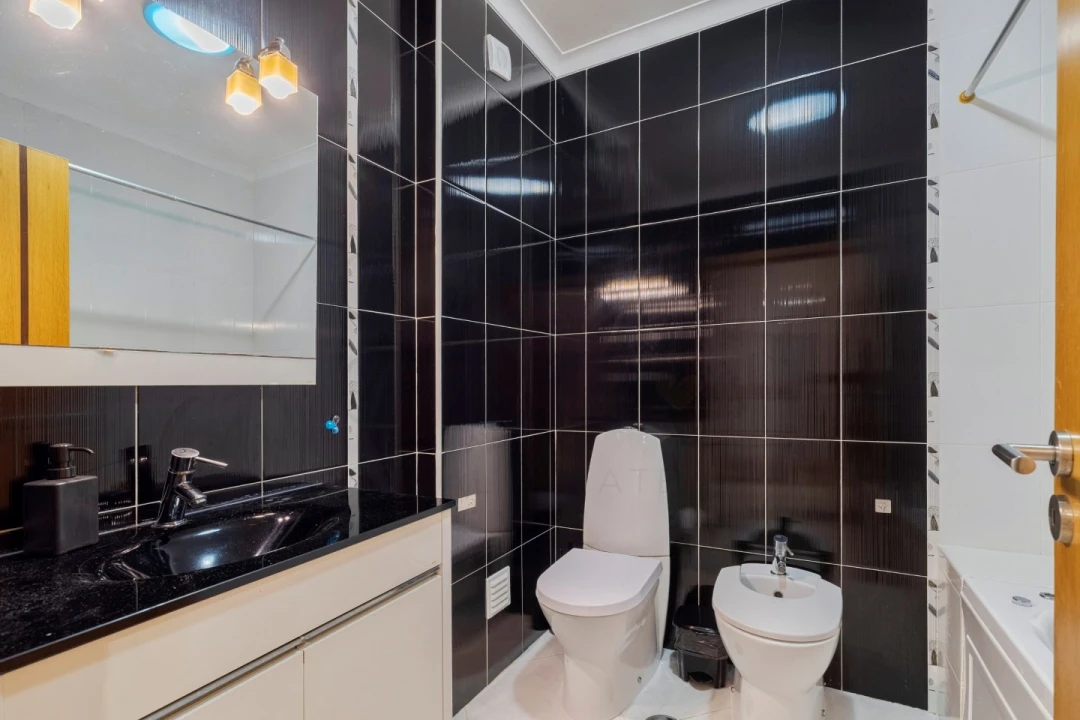 Apartamento T4 para Venda em Pinhal Novo Foto 12