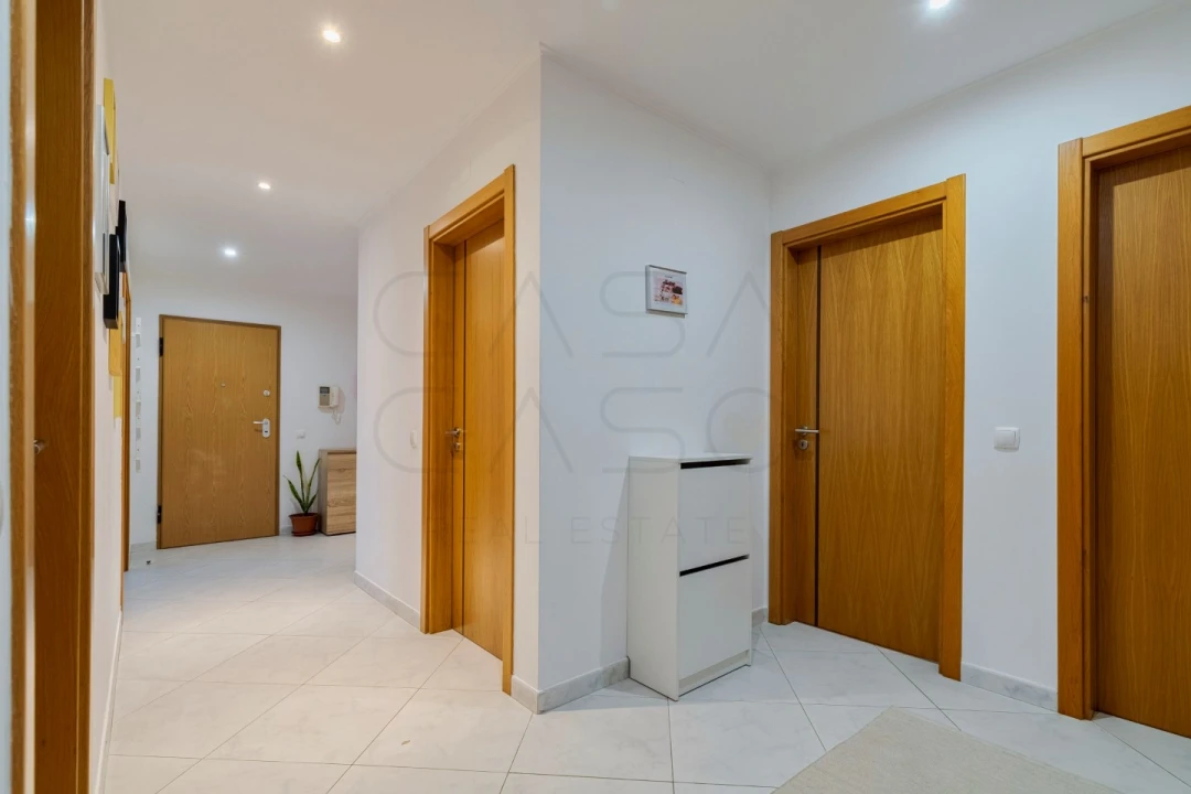 Apartamento T4 para Venda em Pinhal Novo Foto 8