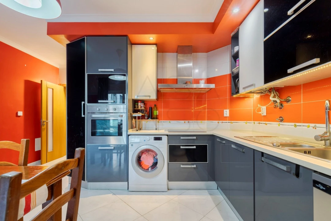 Apartamento T4 para Venda em Pinhal Novo Foto 3