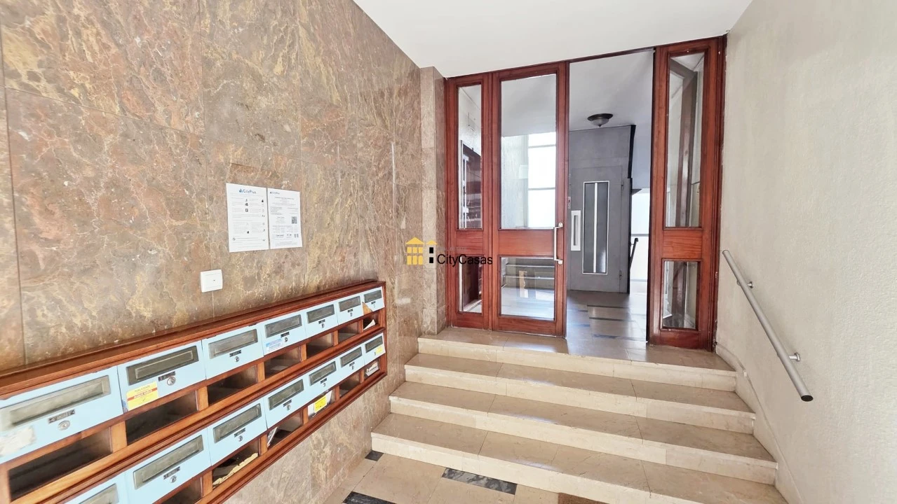 Apartamento T4 para Venda em Cedofeita, Santo Ildefonso, Sé, Miragaia, São Nicolau e Vitória Foto 22
