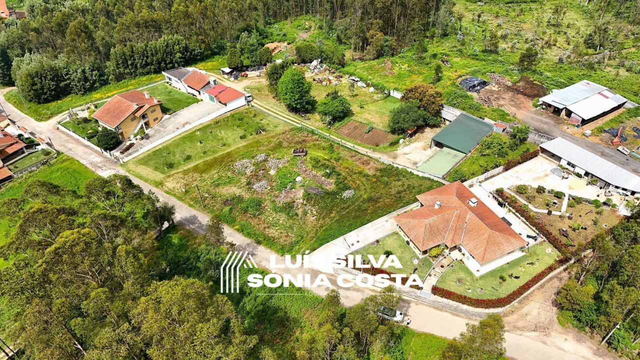 Terreno Agricola ou Rústico para Venda em Vila de Cucujães Foto 1