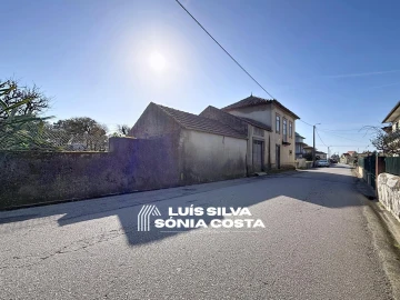 Moradia T3 para Venda em São Martinho da Gandara