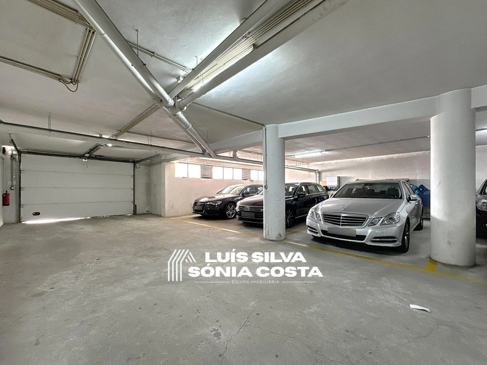 Apartamento T3 para Venda em Lourosa Foto 46