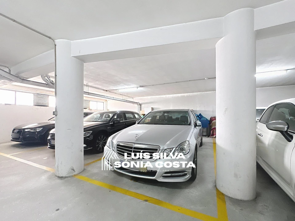 Apartamento T3 para Venda em Lourosa Foto 47