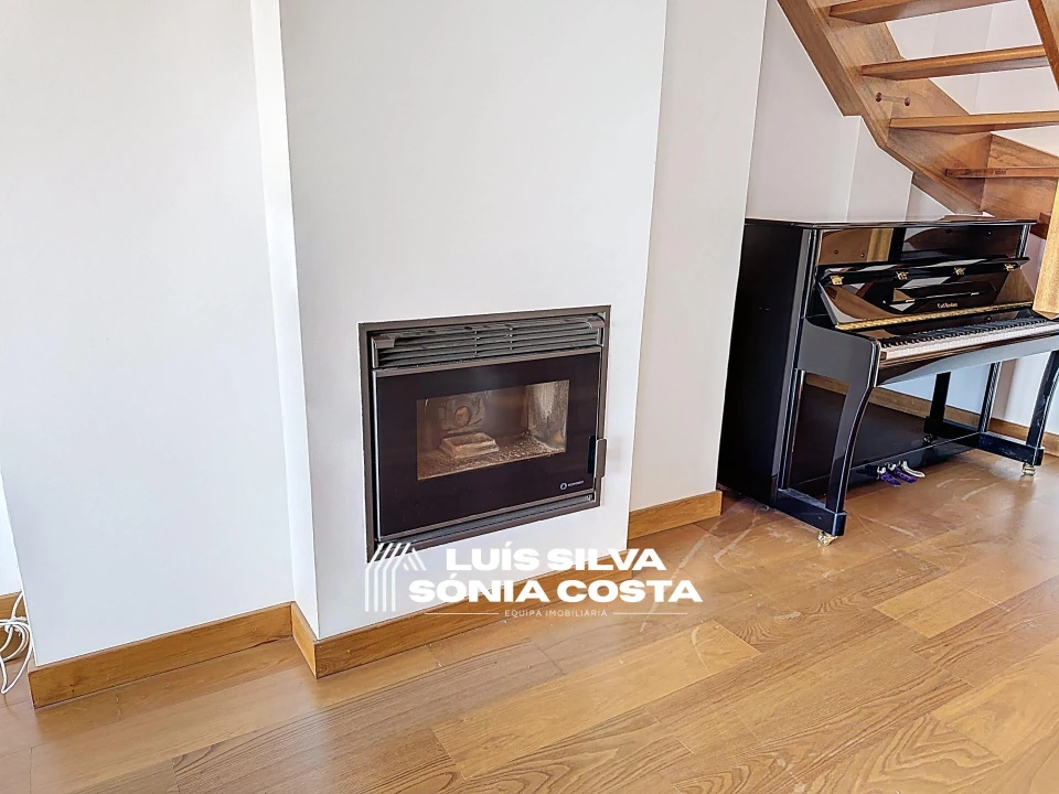 Apartamento T3 para Venda em Lourosa Foto 8