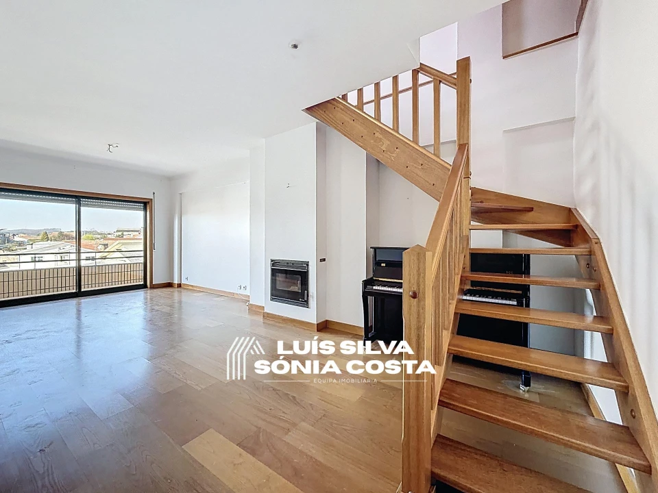Apartamento T3 para Venda em Lourosa Foto 9
