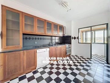 Apartamento T3 para Venda em Lourosa