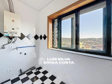 Apartamento T3 para Venda em Lourosa