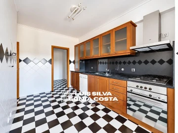 Apartamento T3 para Venda em Lourosa