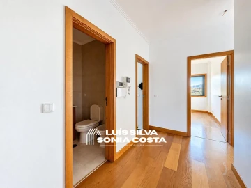 Apartamento T3 para Venda em Lourosa