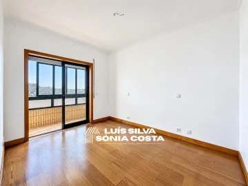 Apartamento T3 para Venda em Lourosa