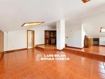 Apartamento T3 para Venda em Lourosa