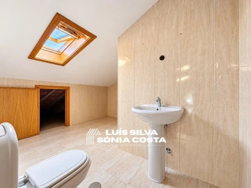 Apartamento T3 para Venda em Lourosa