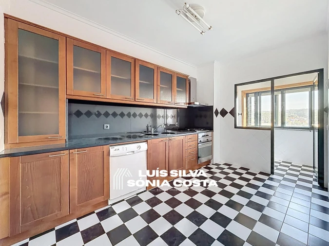 Apartamento T3 para Venda em Lourosa Foto 15