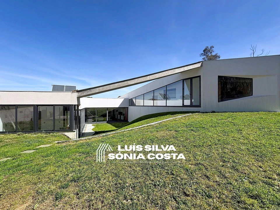Moradia T5 para Venda em São João de Ver Foto 11